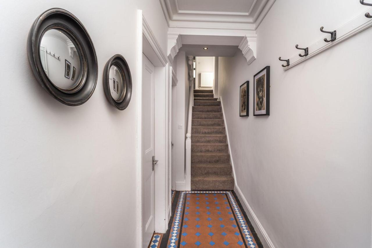 3 The Townhouse Villa Keswick  Ngoại thất bức ảnh