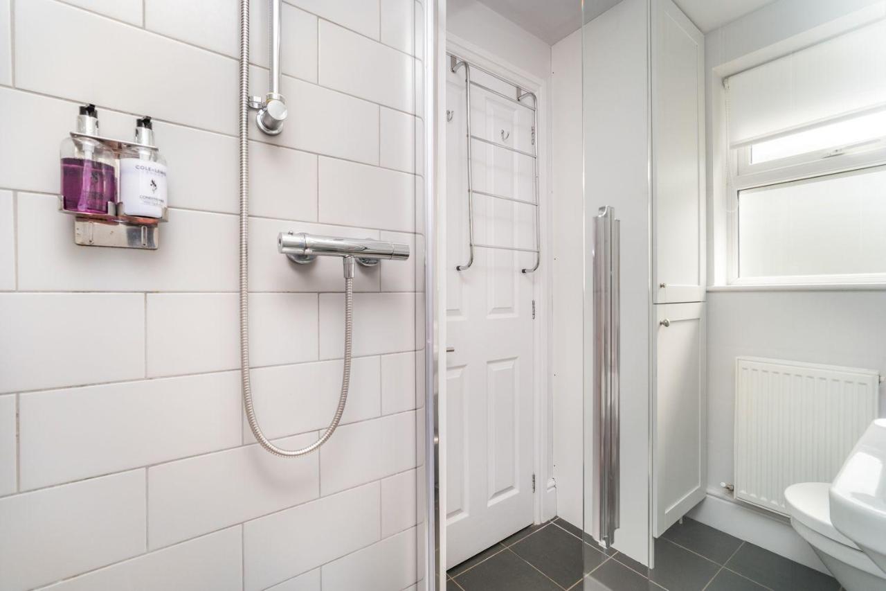 3 The Townhouse Villa Keswick  Ngoại thất bức ảnh